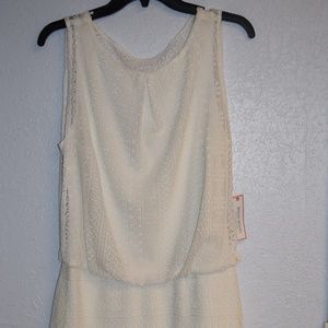 NWT Ladies White Lace dress size 10